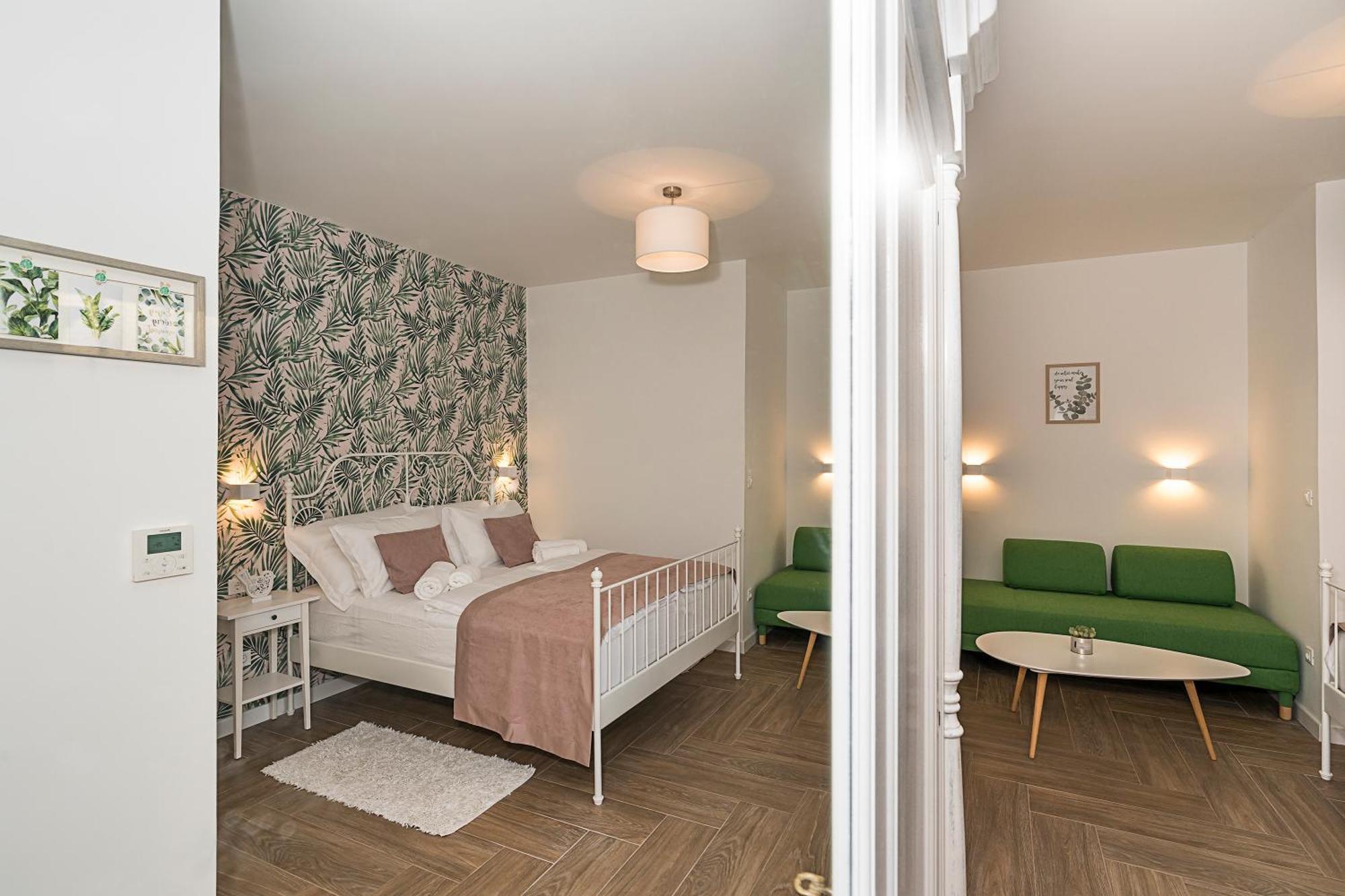 Studio Apartments Marcel Split Exterior foto